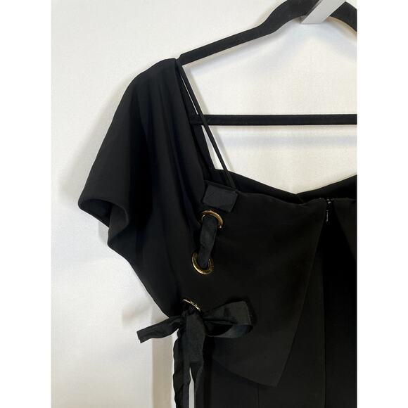 BADGLEY MISCHKA Off The Shoulder Grommet Crepe Evening Gown Black Size 4 - Picture 5 of 15